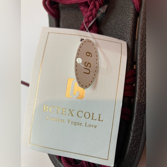 NWT BCTEX Coll Gladiator Woven Gladiator Sandals in burgundy size 9 - Picture 2 of 6